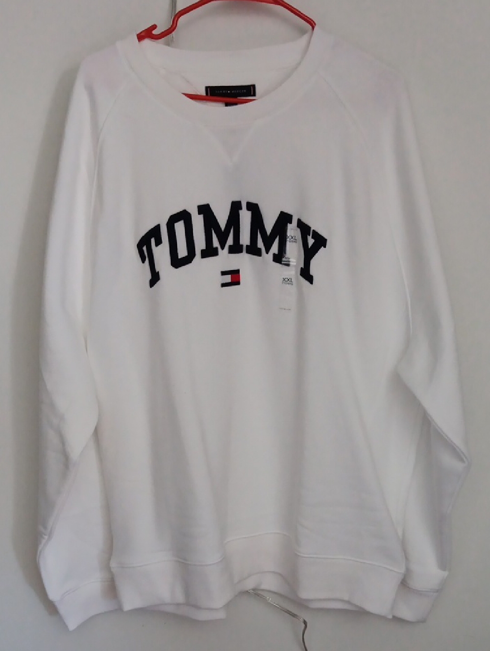 Tommy Hilfiger White Crewneck with Navy Arch Logo